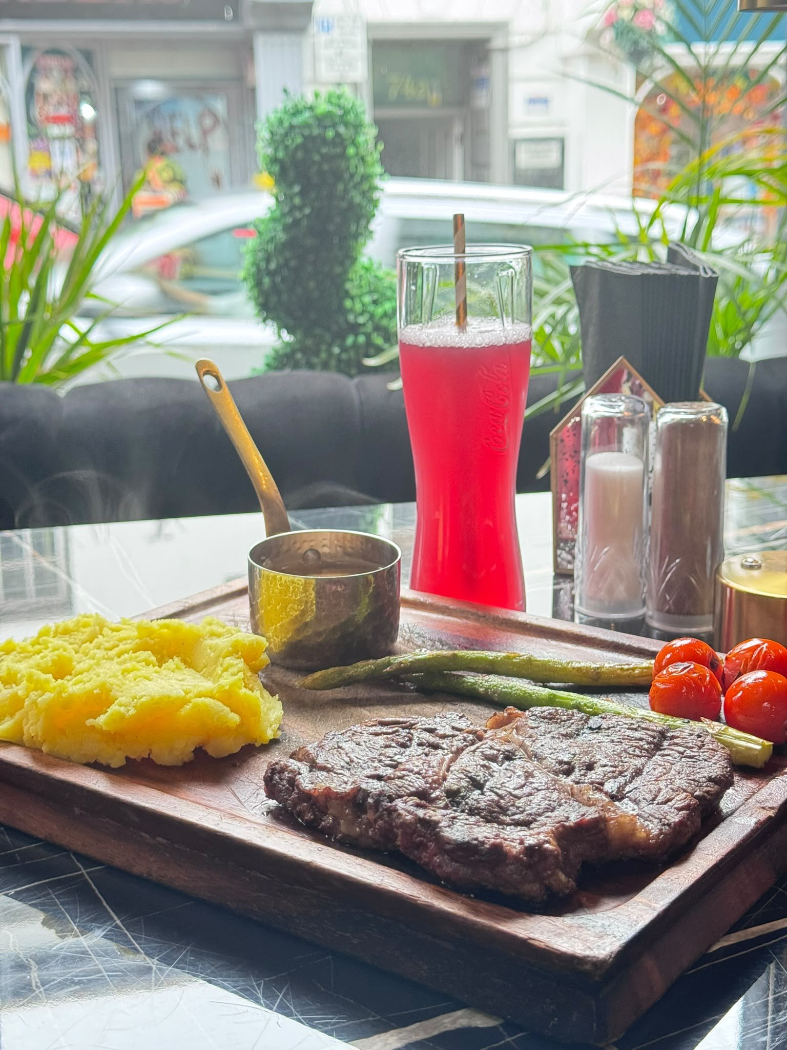 Deluxe Steakhouse food